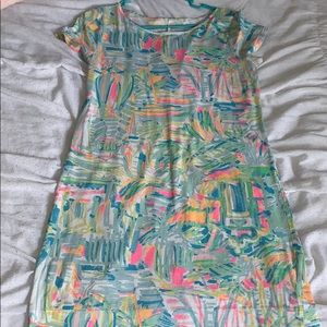 cute simple Lilly dress!